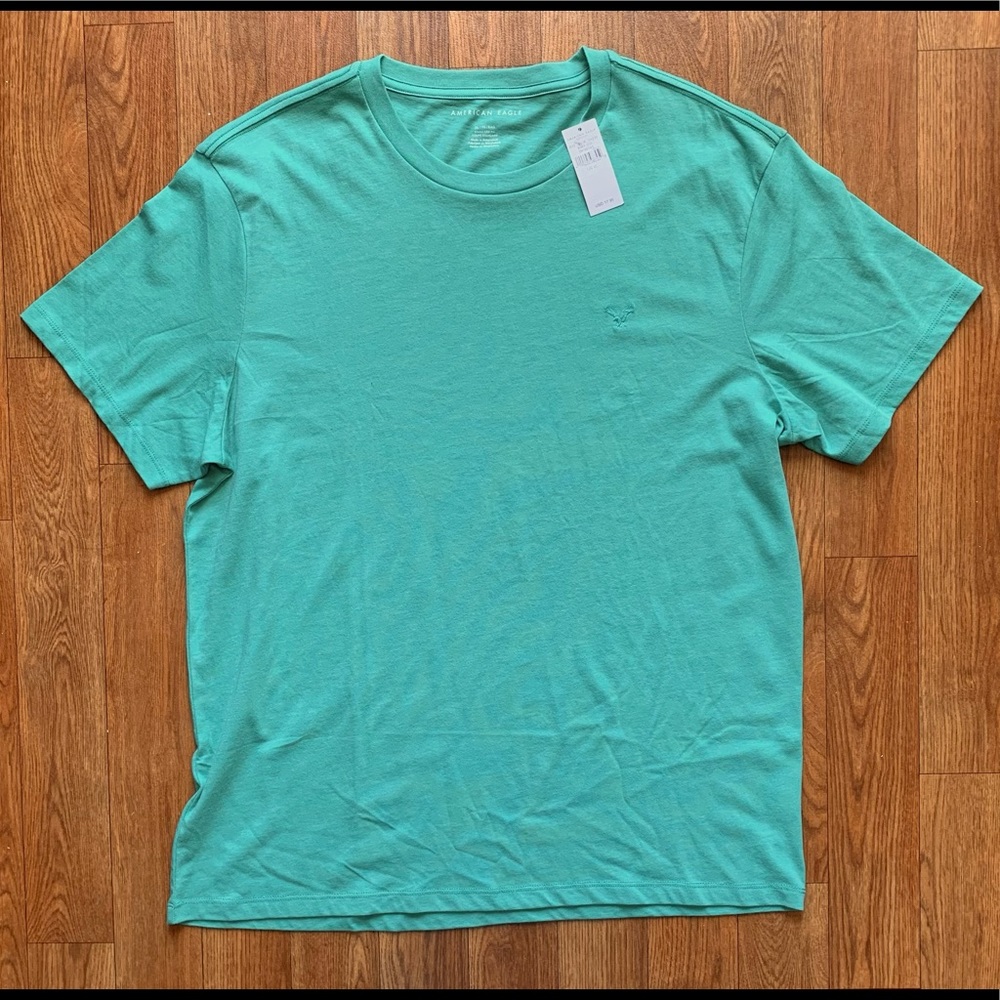 American Eagle Outfitters T-Shirt